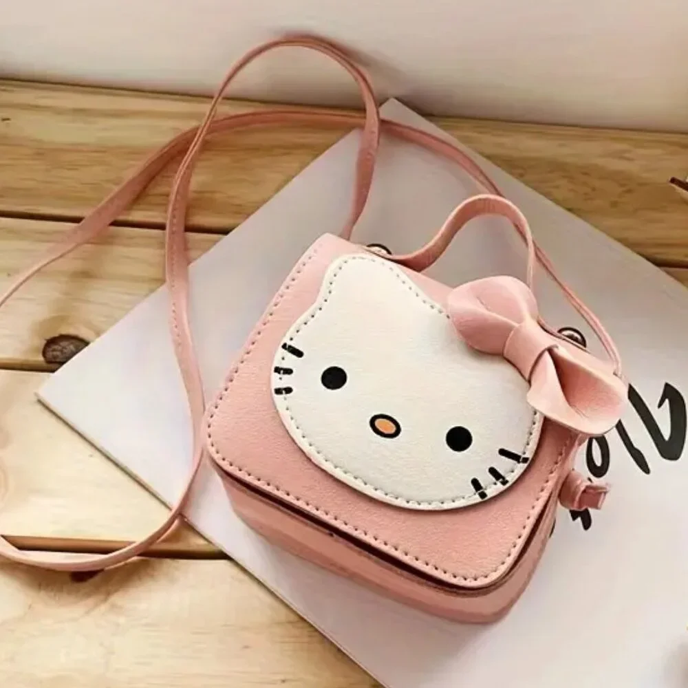 Hello Kitty Pink and White Handbags - Picture 1 of 2